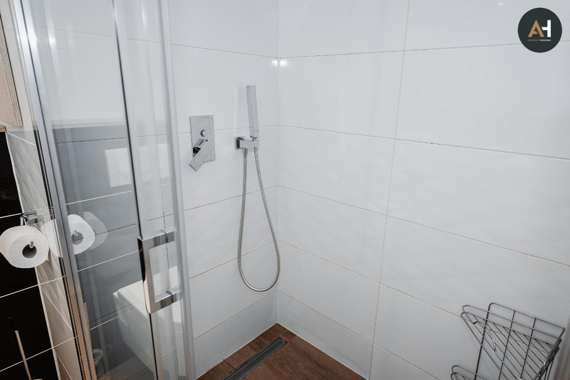 Ah Povazska IV Appartement Košice Buitenkant foto