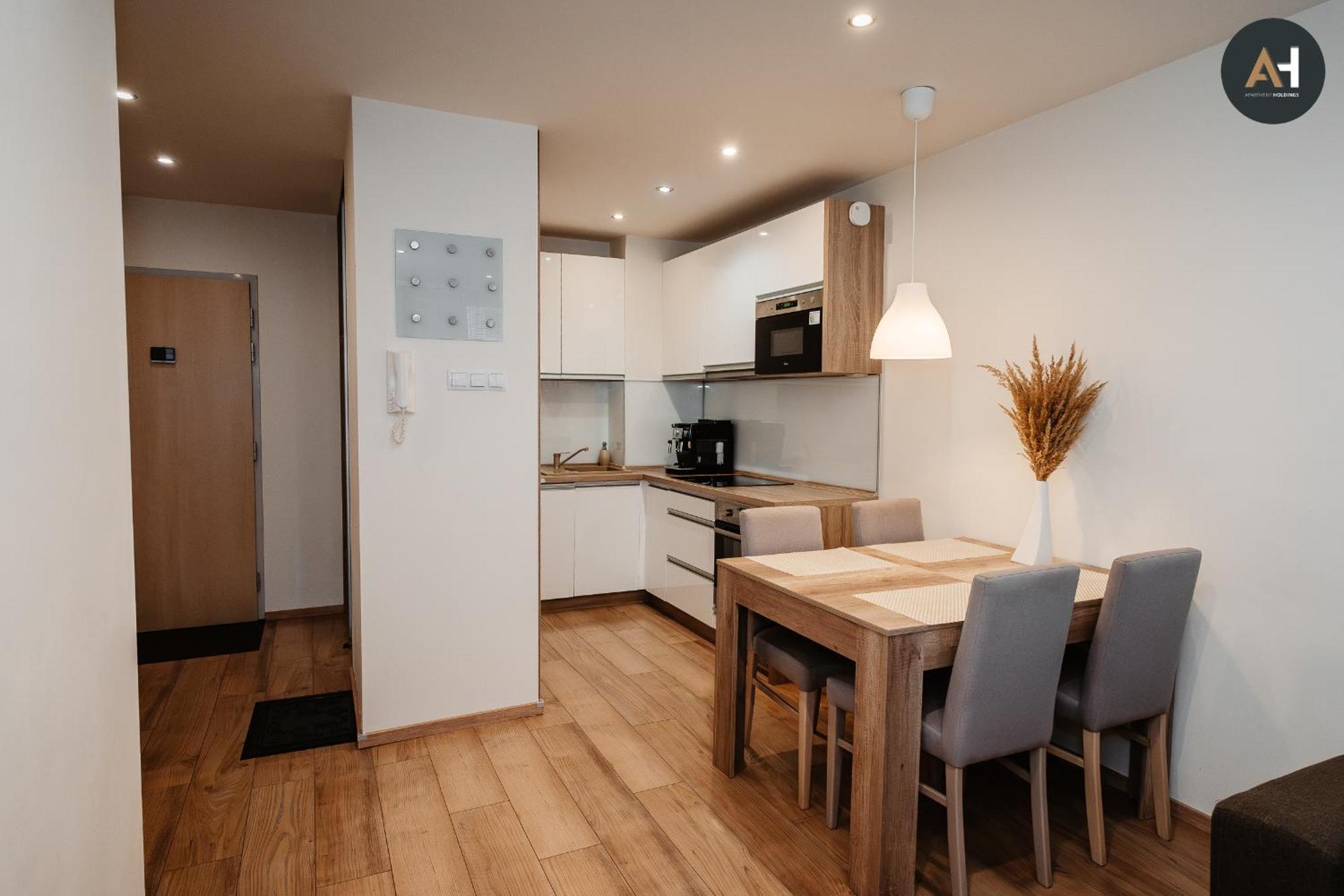Ah Povazska IV Appartement Košice Buitenkant foto
